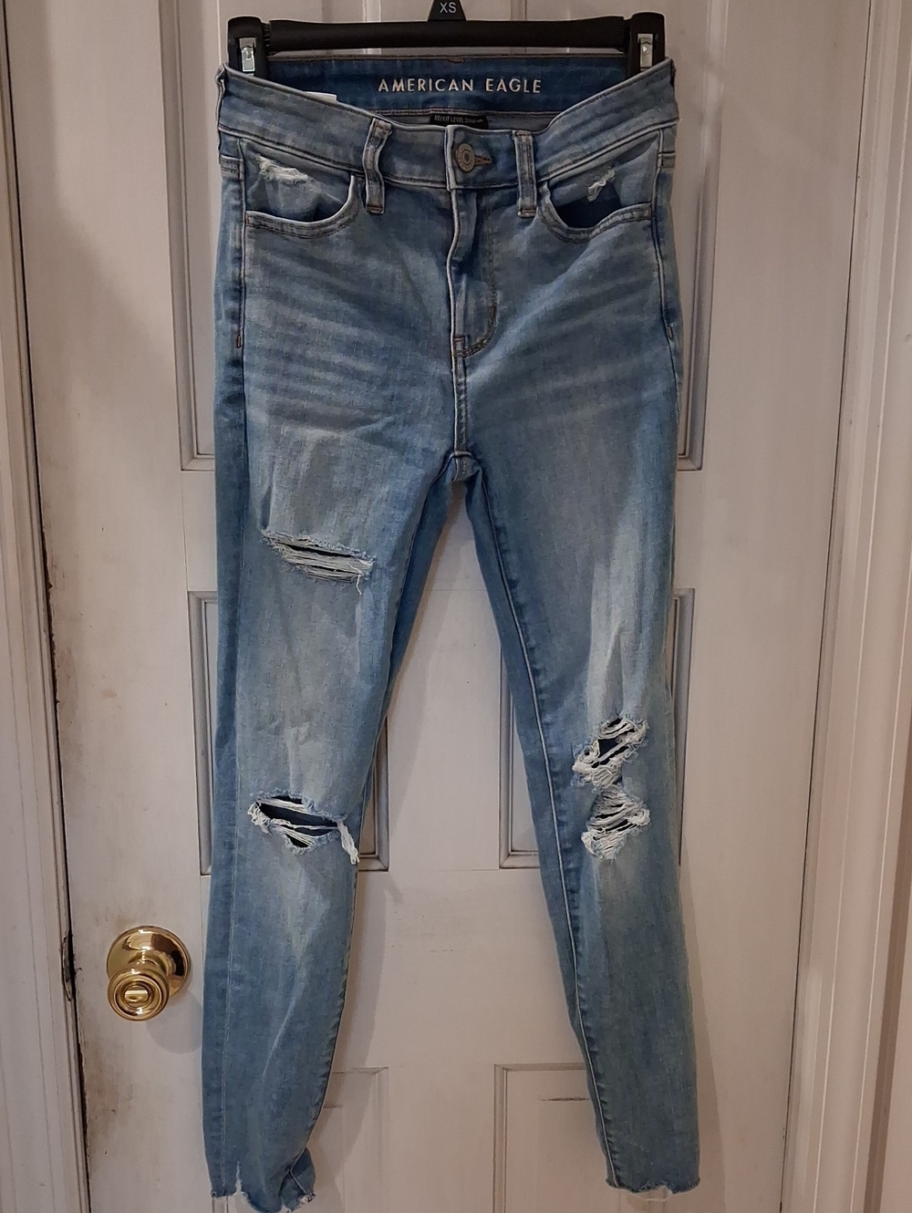 American Eagle Outfitters Light Blue Ripped Skinny Jeans